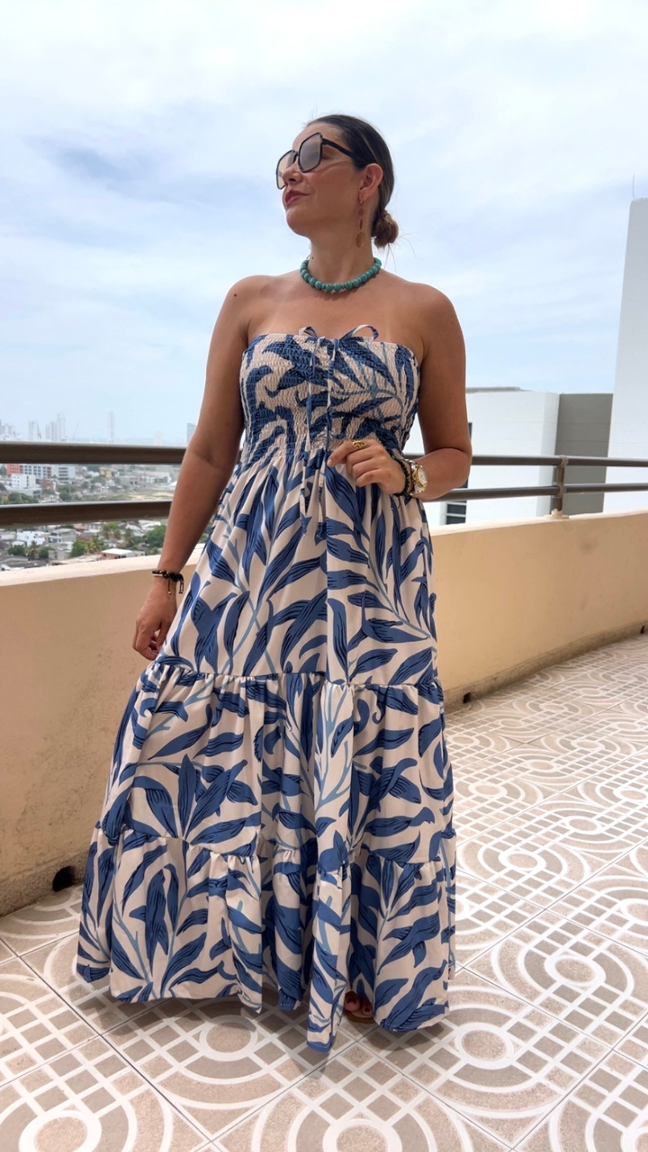 Vestido Enresortado en Seda Estampado Azul