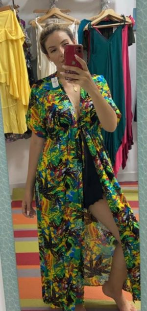kimono estampado fondo amarillo